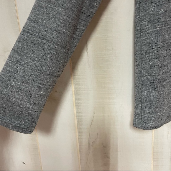 J Crew Mercantile Gray Marled Ruffle Front Sweatshirt Sz XS - Picture 5 of 6